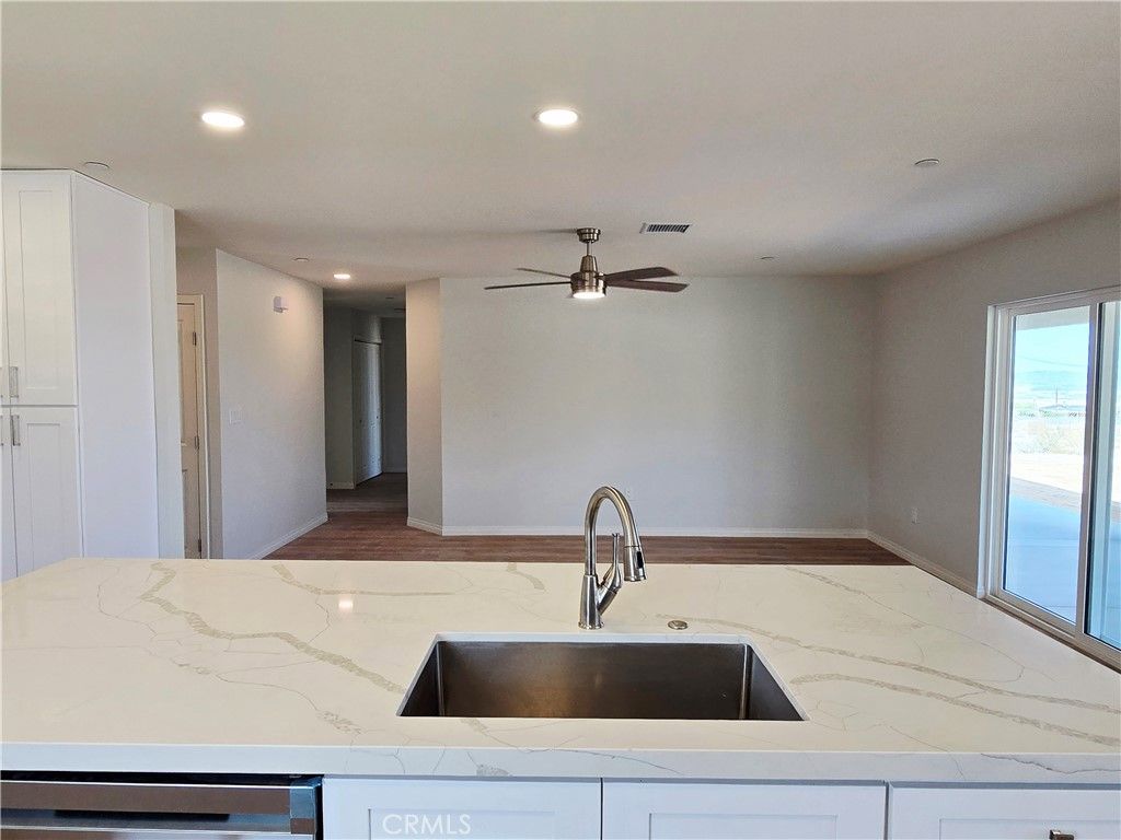 Image 6 of property listing at 6845 Indian Cove, 29 Palms, CA 92277