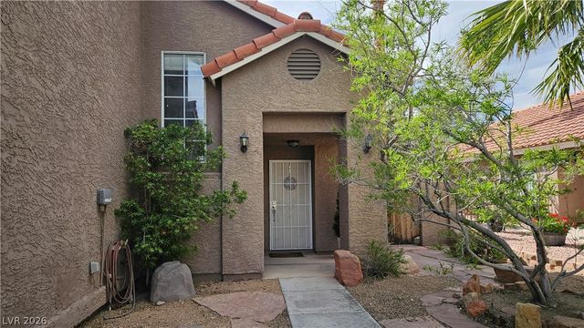 3205 Shallow Point Circle, Las Vegas, NV 89117