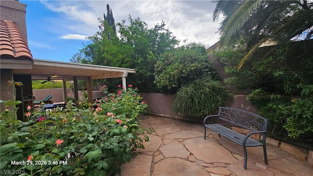 3205 Shallow Point Circle, Las Vegas, NV 89117