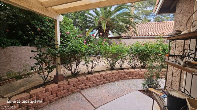 3205 Shallow Point Circle, Las Vegas, NV 89117