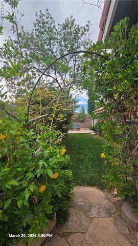 3205 Shallow Point Circle, Las Vegas, NV 89117