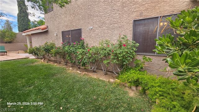 3205 Shallow Point Circle, Las Vegas, NV 89117