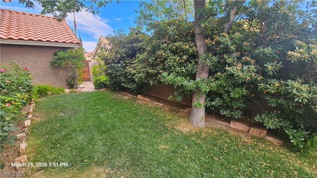 3205 Shallow Point Circle, Las Vegas, NV 89117