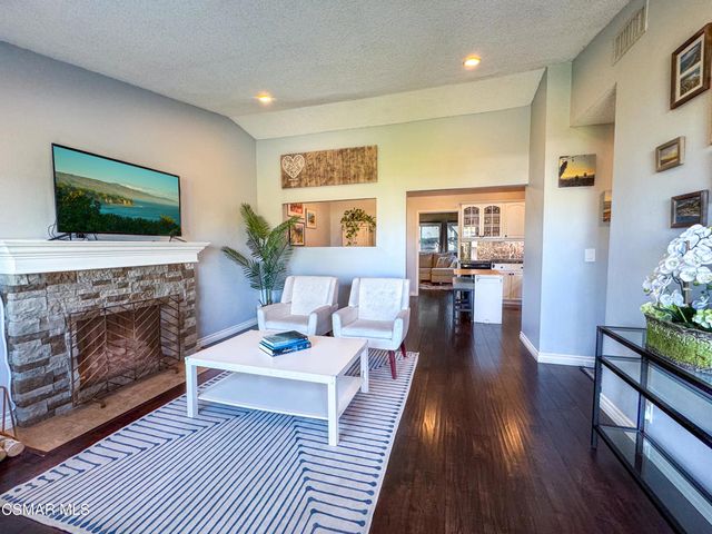 6579 Harvard Street, Moorpark, CA 93021