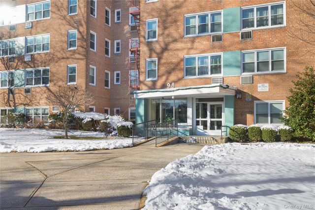 98 Dehaven Drive 3G, Yonkers, NY 10703