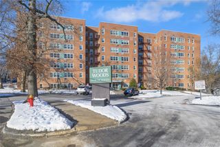 98 Dehaven Drive 3G, Yonkers, NY 10703
