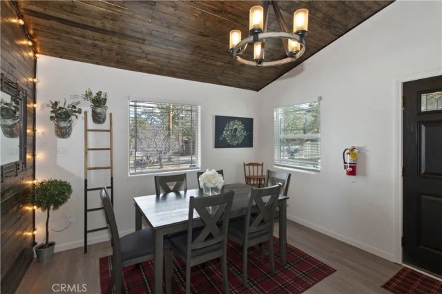 44634 Barton, Sugarloaf, CA 92386