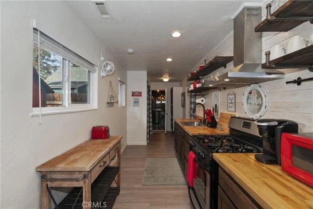 44634 Barton, Sugarloaf, CA 92386