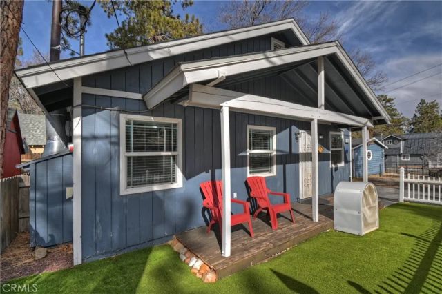 44634 Barton, Sugarloaf, CA 92386