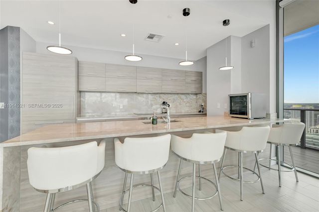 1300 S Miami Avenue PH5001, Miami, FL 33130