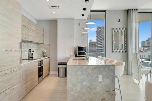 1300 S Miami Avenue PH5001, Miami, FL 33130