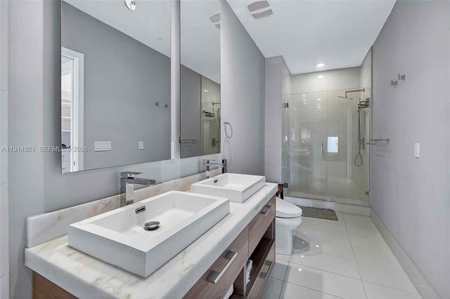 1300 S Miami Avenue PH5001, Miami, FL 33130