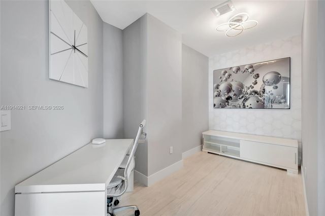 1300 S Miami Avenue PH5001, Miami, FL 33130