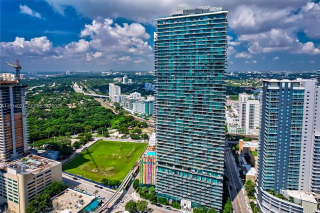 1300 S Miami Avenue PH5001, Miami, FL 33130