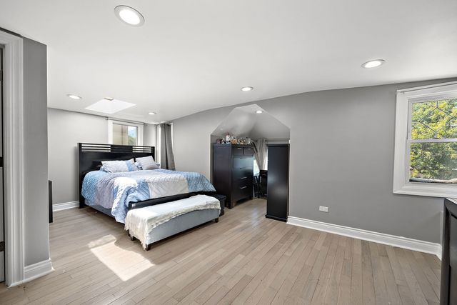 1435 Gunderson Avenue, Berwyn, IL 60402