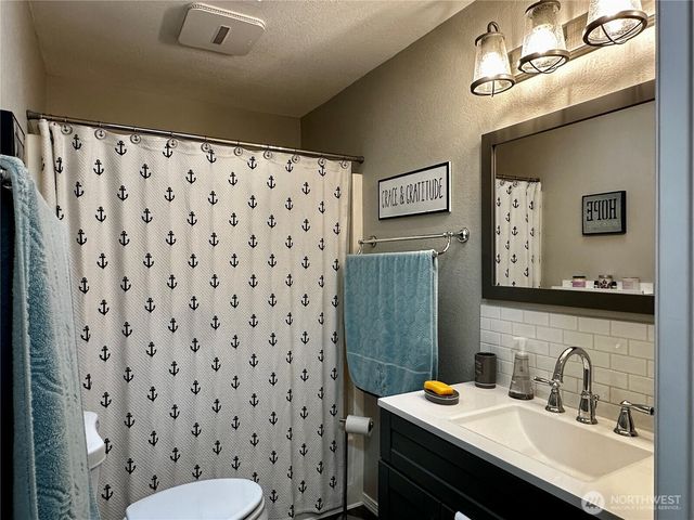 364 Old Dads Road, Sequim, WA 98382