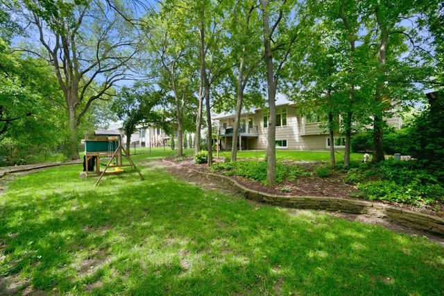 1362 N Hickory Creek, Wichita, KS 67235