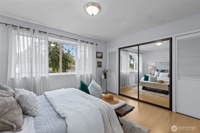 17545 12th Avenue NE, Shoreline, WA 98155