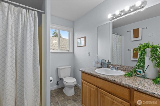 17545 12th Avenue NE, Shoreline, WA 98155