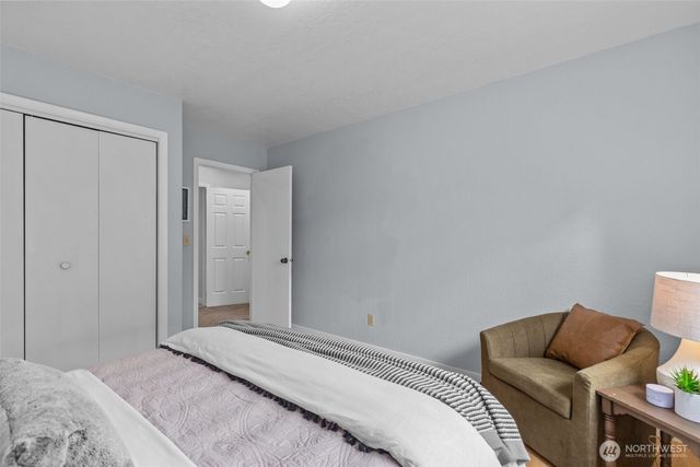 17545 12th Avenue NE, Shoreline, WA 98155