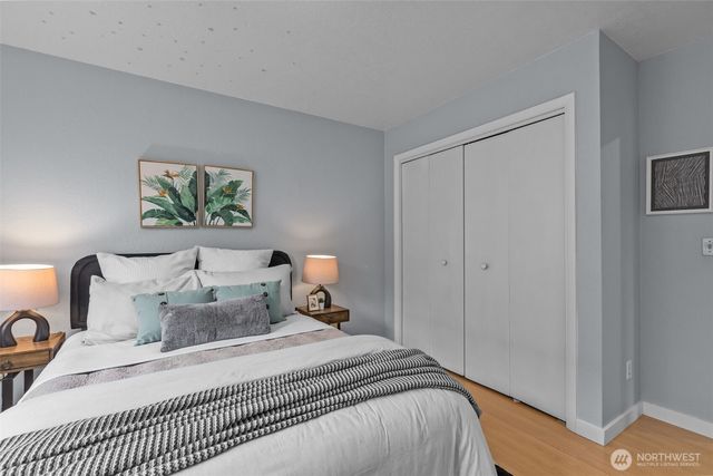 17545 12th Avenue NE, Shoreline, WA 98155