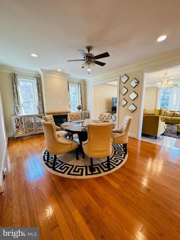 6413 DIVINE ST, Mclean, VA 22101
