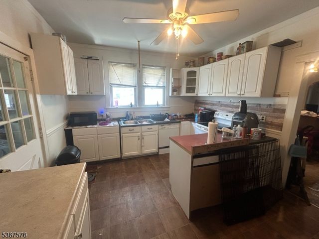 741 North Blvd, Alpha Boro, NJ 08865