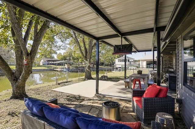 4109 Newport Bay Court, Granbury, TX 76049