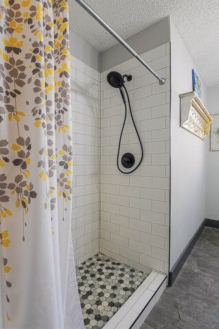 4109 Newport Bay Court, Granbury, TX 76049