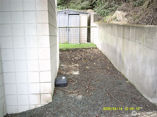562 Pebble Beach Drive, Oak Harbor, WA 98239