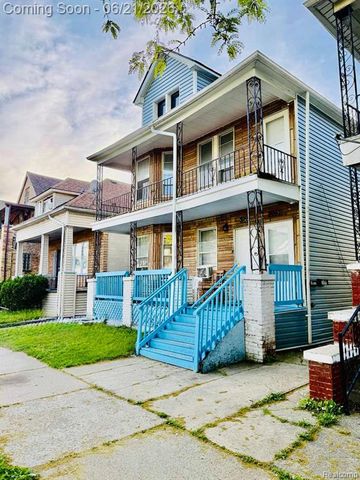 3055 Belmont Street, Hamtramck, MI 48212