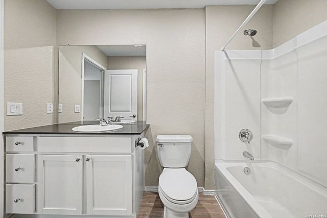 1343 Art Wall Way, San Antonio, TX 78221