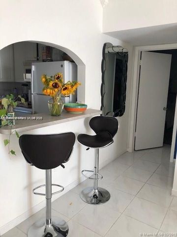 7920 East Dr 6, North Bay Village, FL 33141