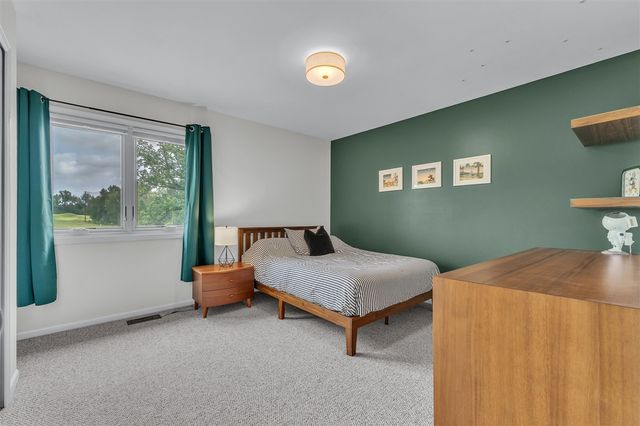 5049 Birdie Lane, Ann Arbor, MI 48103