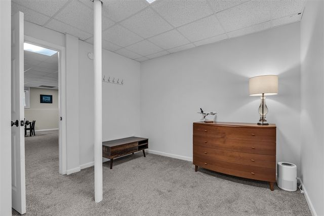 5049 Birdie Lane, Ann Arbor, MI 48103