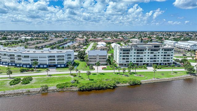 1477 PARK BEACH CIRCLE 13, Punta Gorda, FL 33950