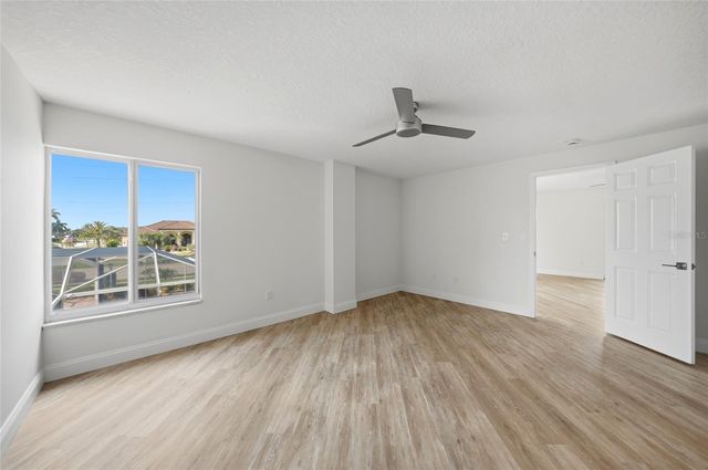 1477 PARK BEACH CIRCLE 13, Punta Gorda, FL 33950