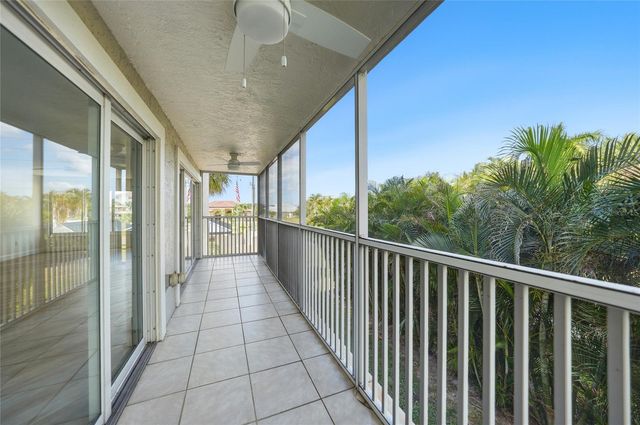 1477 PARK BEACH CIRCLE 13, Punta Gorda, FL 33950