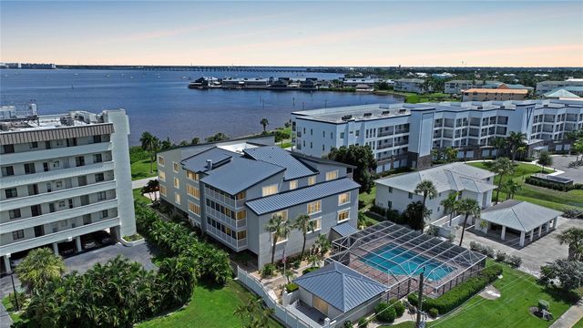 1477 PARK BEACH CIRCLE 13, Punta Gorda, FL 33950