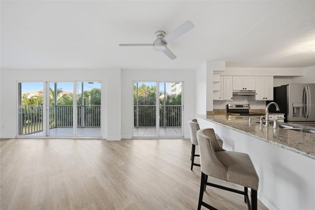 1477 PARK BEACH CIRCLE 13, Punta Gorda, FL 33950