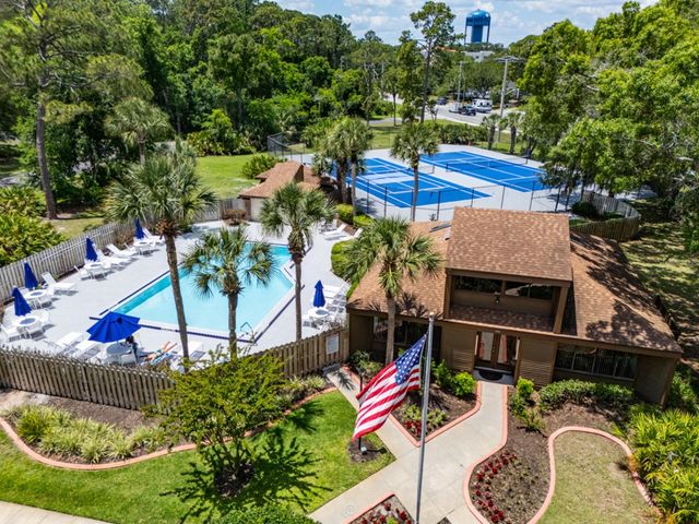 18 SALISBURY COURT 18, Palm Coast, FL 32137
