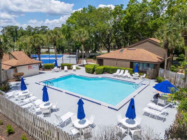 18 SALISBURY COURT 18, Palm Coast, FL 32137