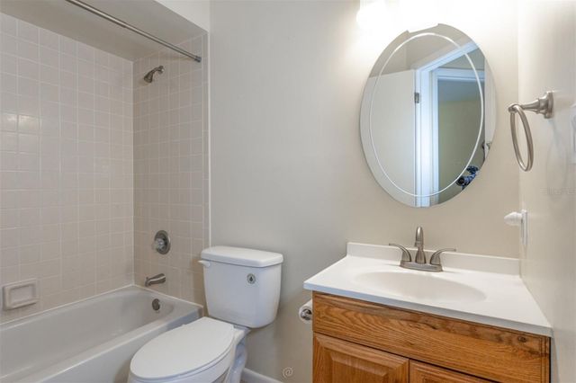 18 SALISBURY COURT 18, Palm Coast, FL 32137