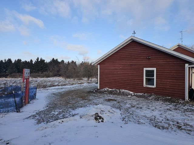 W4568 County Road F, Waldo, WI 53093