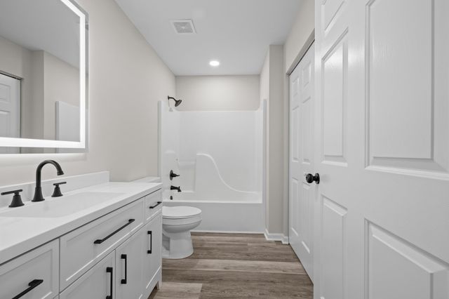850 GREENWOOD RD, Crozet, VA 22932