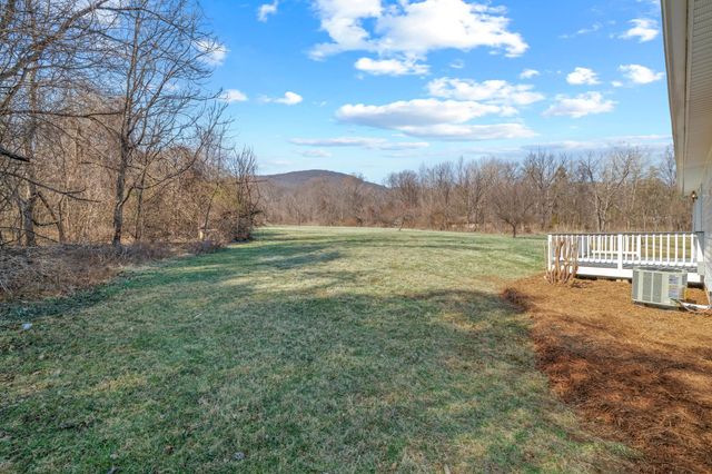 850 GREENWOOD RD, Crozet, VA 22932