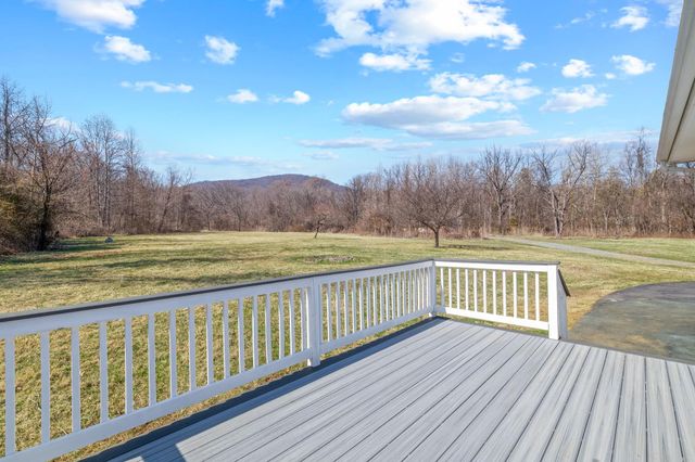 850 GREENWOOD RD, Crozet, VA 22932
