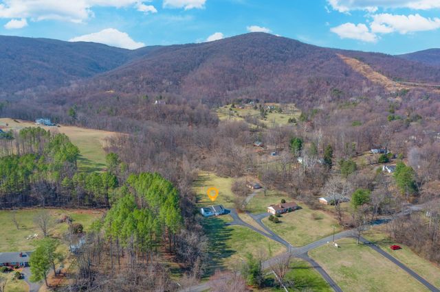 850 GREENWOOD RD, Crozet, VA 22932