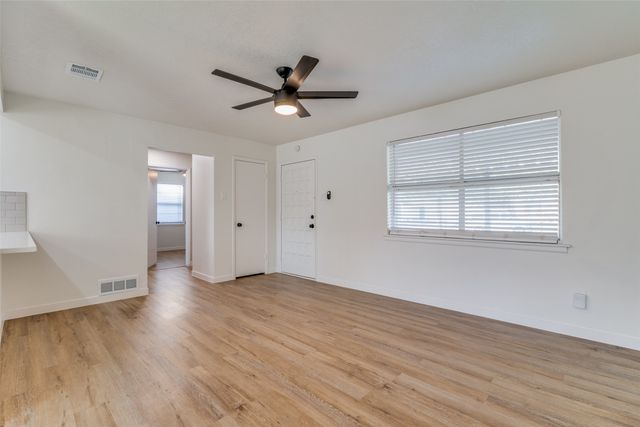 4718 San Marcus Drive, Mesquite, TX 75150