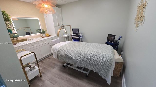 Fully Operating Spa for Sale – Excellent Opportunity for Investors, South Miami, FL 33143